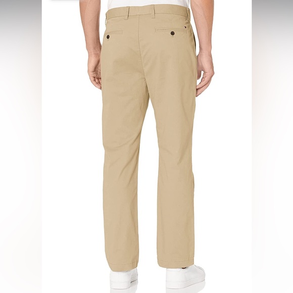 New Tommy Hilfiger Tailored Fit Chino Pant - Picture 2 of 16
